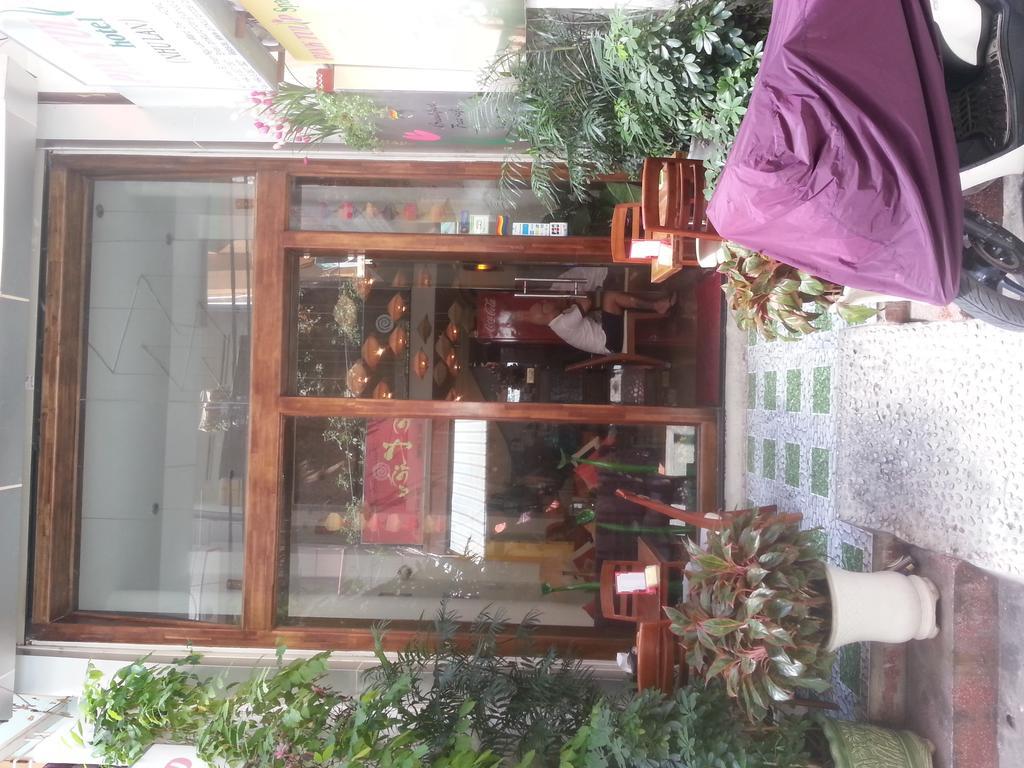 Pink Tulip Hotel Ho Chi Minh City Εξωτερικό φωτογραφία