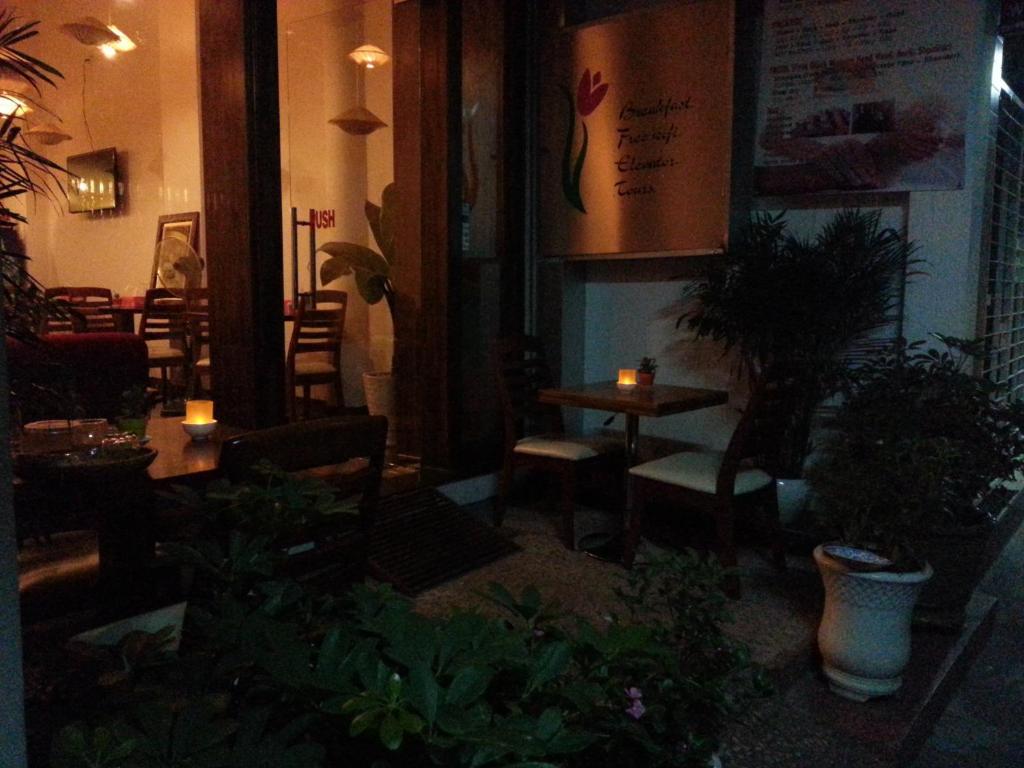 Pink Tulip Hotel Ho Chi Minh City Εξωτερικό φωτογραφία